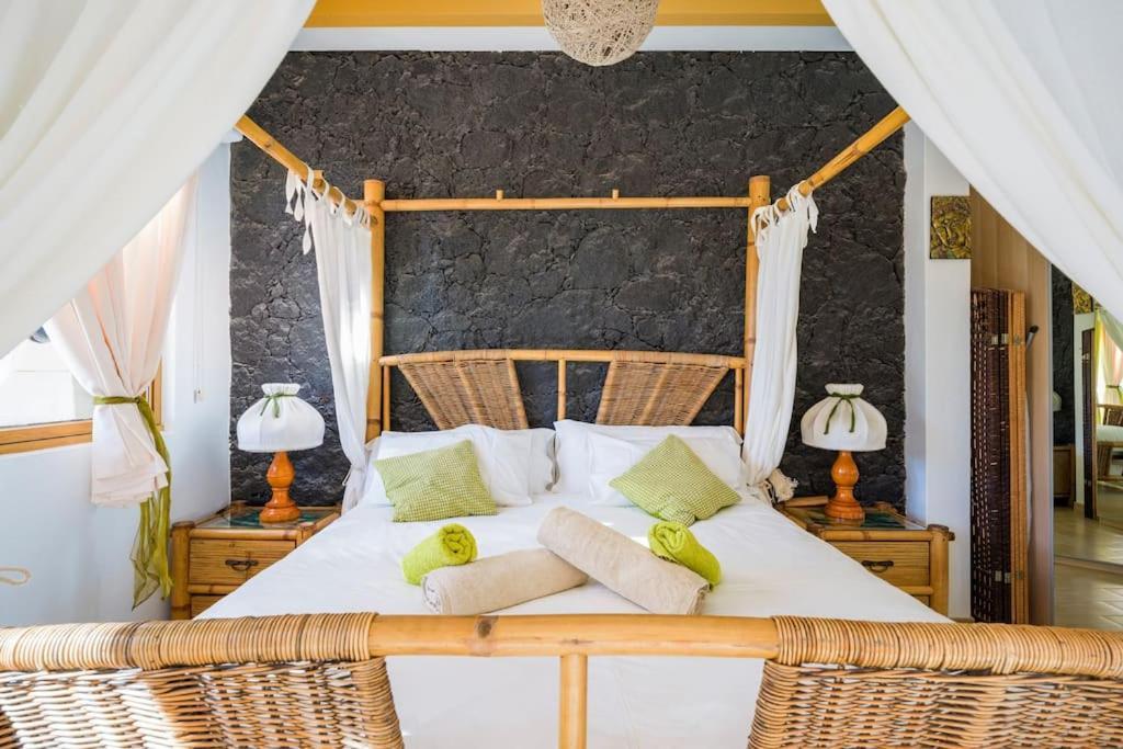 Villa La Isla By Rentaholidayslanzarote Плайя-Бланка Екстер'єр фото